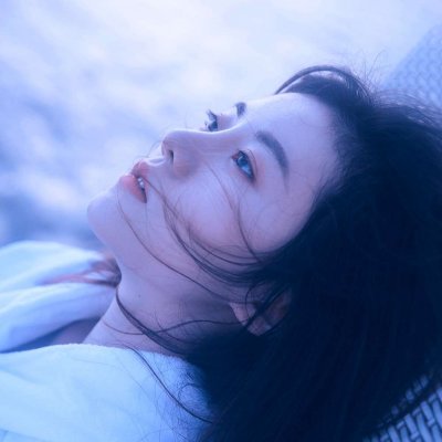 文字女单肩披发女头像(精选33张)