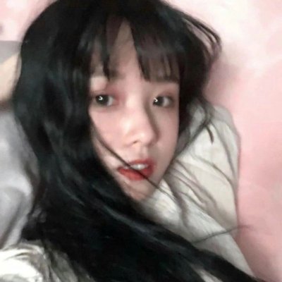 文字女单肩披发女头像(精选33张)