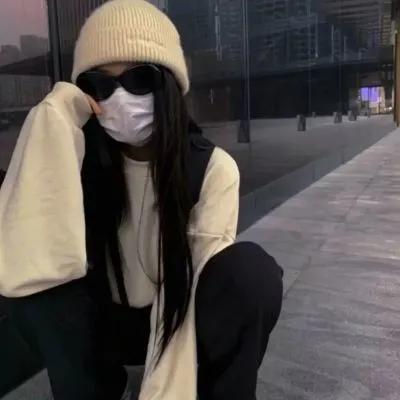 高冷气质女神头像(18张)