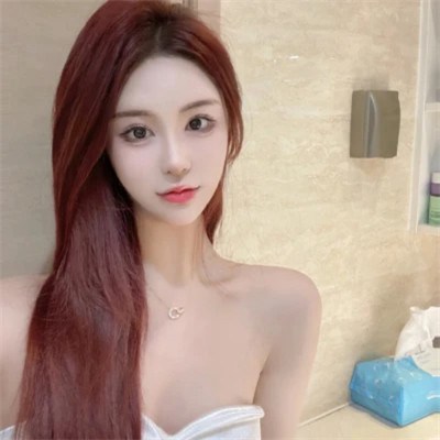 2423年的漂亮美女微信头像(共20张)