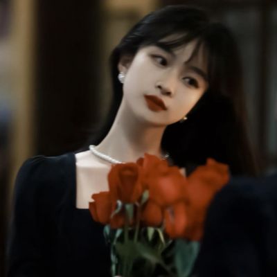 阳光干净的微信头像(共20张)