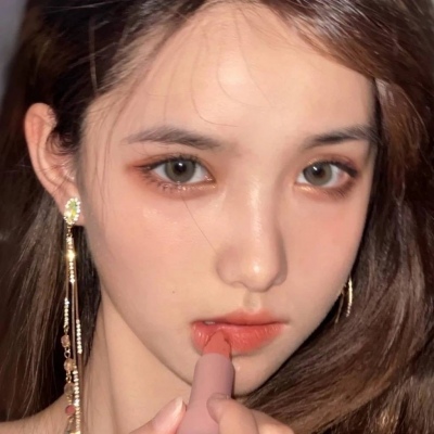 高级感十足的头像(16张)