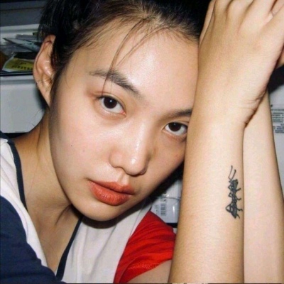 高级感十足的头像(16张)