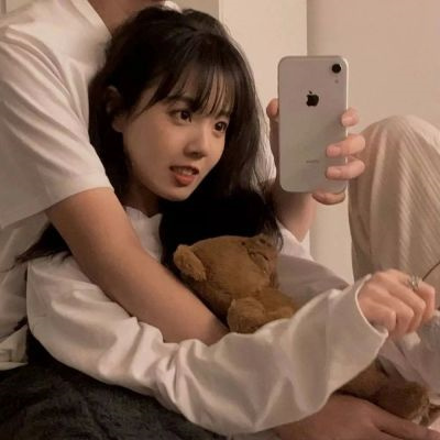 甜蜜对视的情侣头像(精选16张)