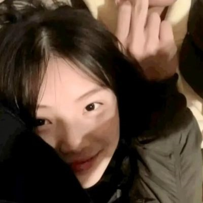 甜蜜对视的情侣头像(精选16张)