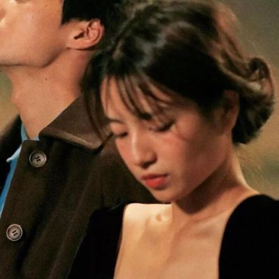 甜蜜对视的情侣头像(精选16张)