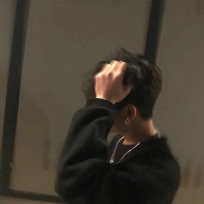 招女生喜欢的男生头像(精选16张)
