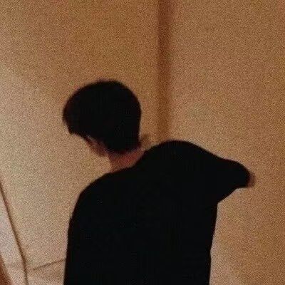 招女生喜欢的男生头像(精选16张)