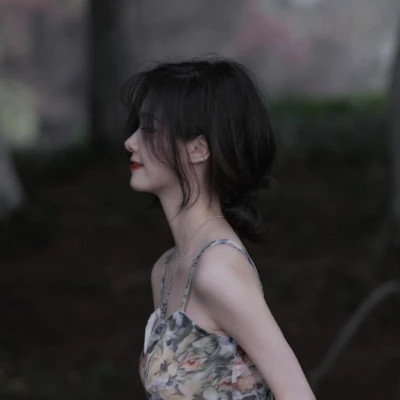 图片2023新图片头像女(16张)