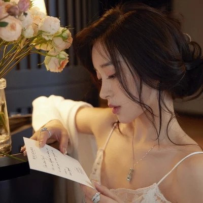 图片2023新图片头像女(16张)