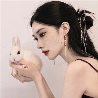 图片2023新图片头像女(16张)