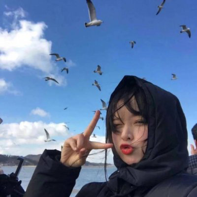 清新蓝色森系女生头像(22张)