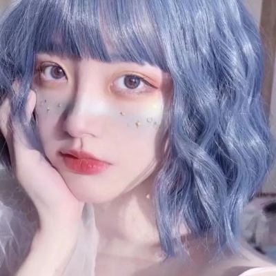 清新蓝色森系女生头像(22张)