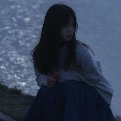 清新蓝色森系女生头像(22张)