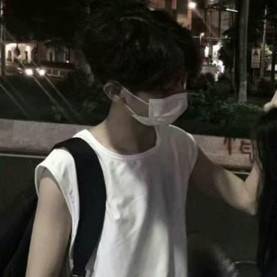 看不出来的情侣头像(精选18张)