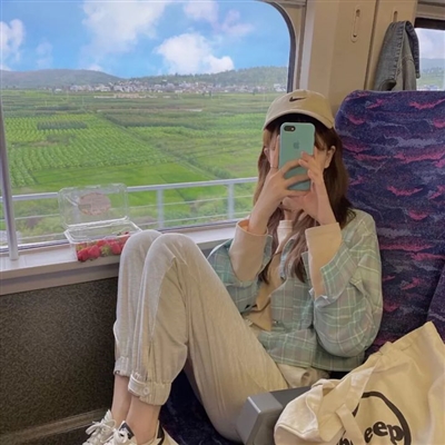 小众不易撞的女生头像可爱(22张)