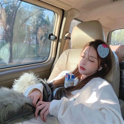 小众不易撞的女生头像可爱(22张)