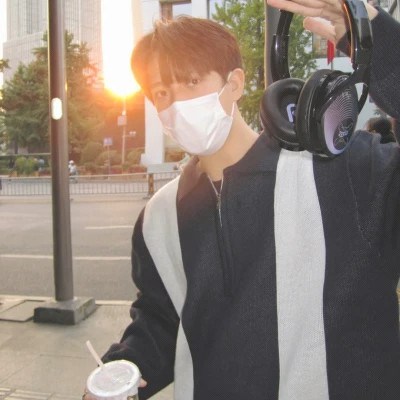 2023年男生头像(24张)