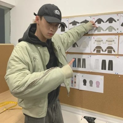 2023年男生头像(24张)