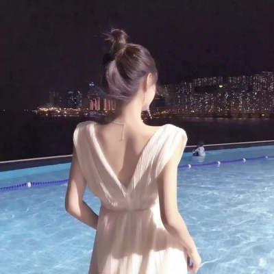 成熟韵味的30岁女人头像背影(优选22张)