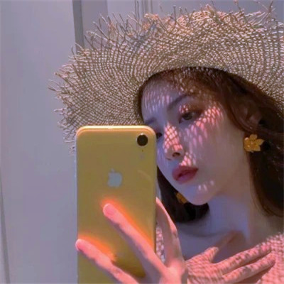 2023最火爆的头像女(精选20张)
