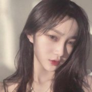抖音网红时尚女生头像图片大全(20张)