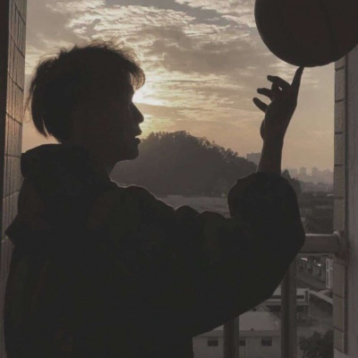 适合青少年的微信头像图片男(优选16张)