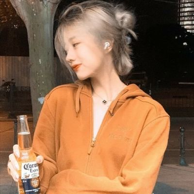 吸引人注意的头像女生(精选16张)