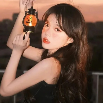 能上热门涨粉丝的头像女生(精选16张)