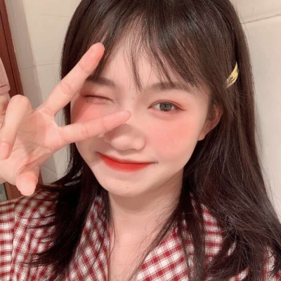 吸引人注意的头像女(16张)