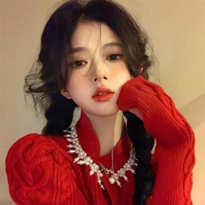 吸引人注意力的头像女(优选16张)