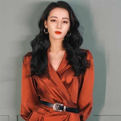 吸引人注意力的头像女(优选16张)