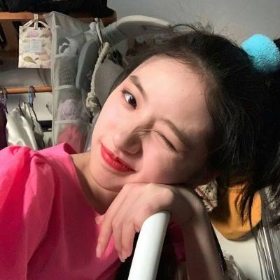 气质清新甜美女头像高清(精选16张)