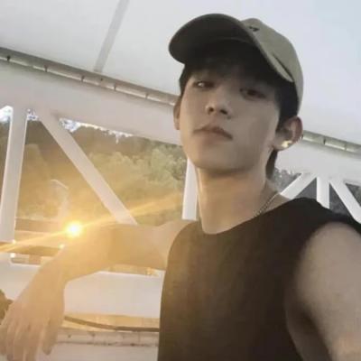 单身男吸引女生的头像真人(共16张)