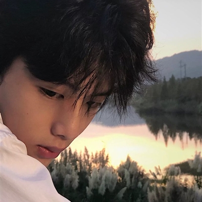 2024容易让女生有好感的男头像(16张)