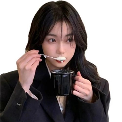 又甜又撩人的头像女(优选16张)
