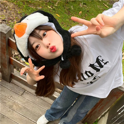 又甜又撩人的头像女(优选16张)