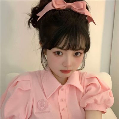 又甜又撩人的头像女(优选16张)