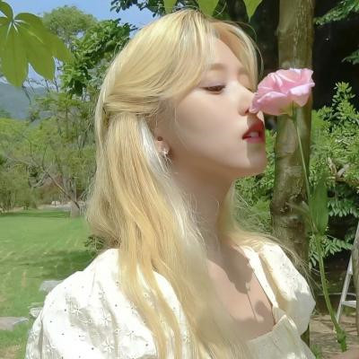 女生头像高级质感干净(共16张)
