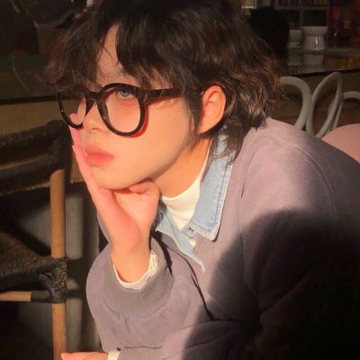 帅气男生微信头像(16张)