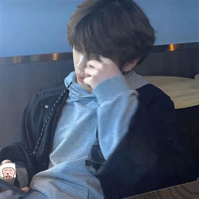 帅气男生微信头像(16张)