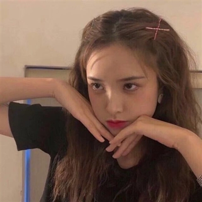 让人一眼记住的头像女(精选16张)