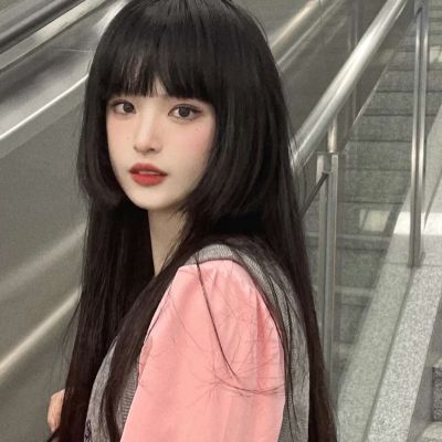 2024让人过目不忘的头像女(16张)