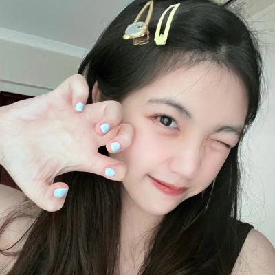 2024让人过目不忘的头像女(16张)