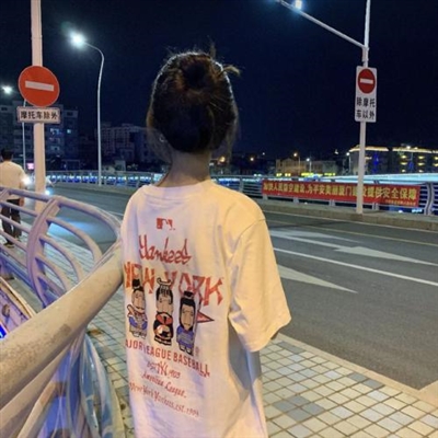 中年女性的微信头像图片(共16张)