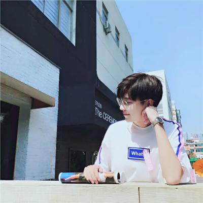 简约森系小清新头像男(优选16张)