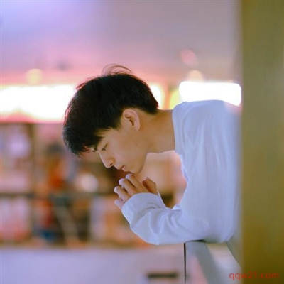 2024最火成熟男人头像(优选16张)