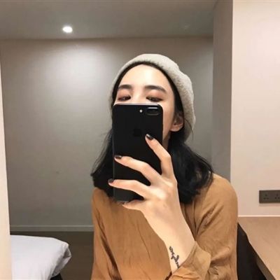 2024最火微信头像图片女(精选16张)