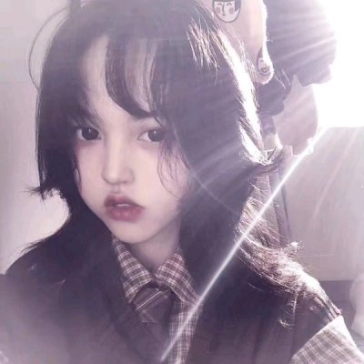 火遍整个抖音的微信头像女(精选16张)