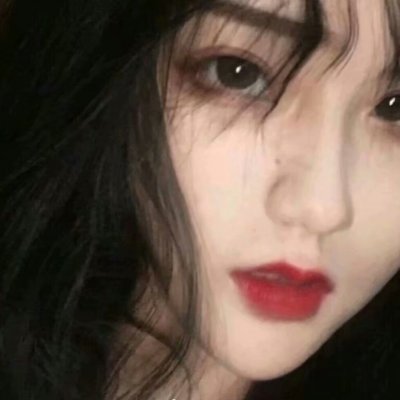 火遍整个抖音的微信头像女(精选16张)